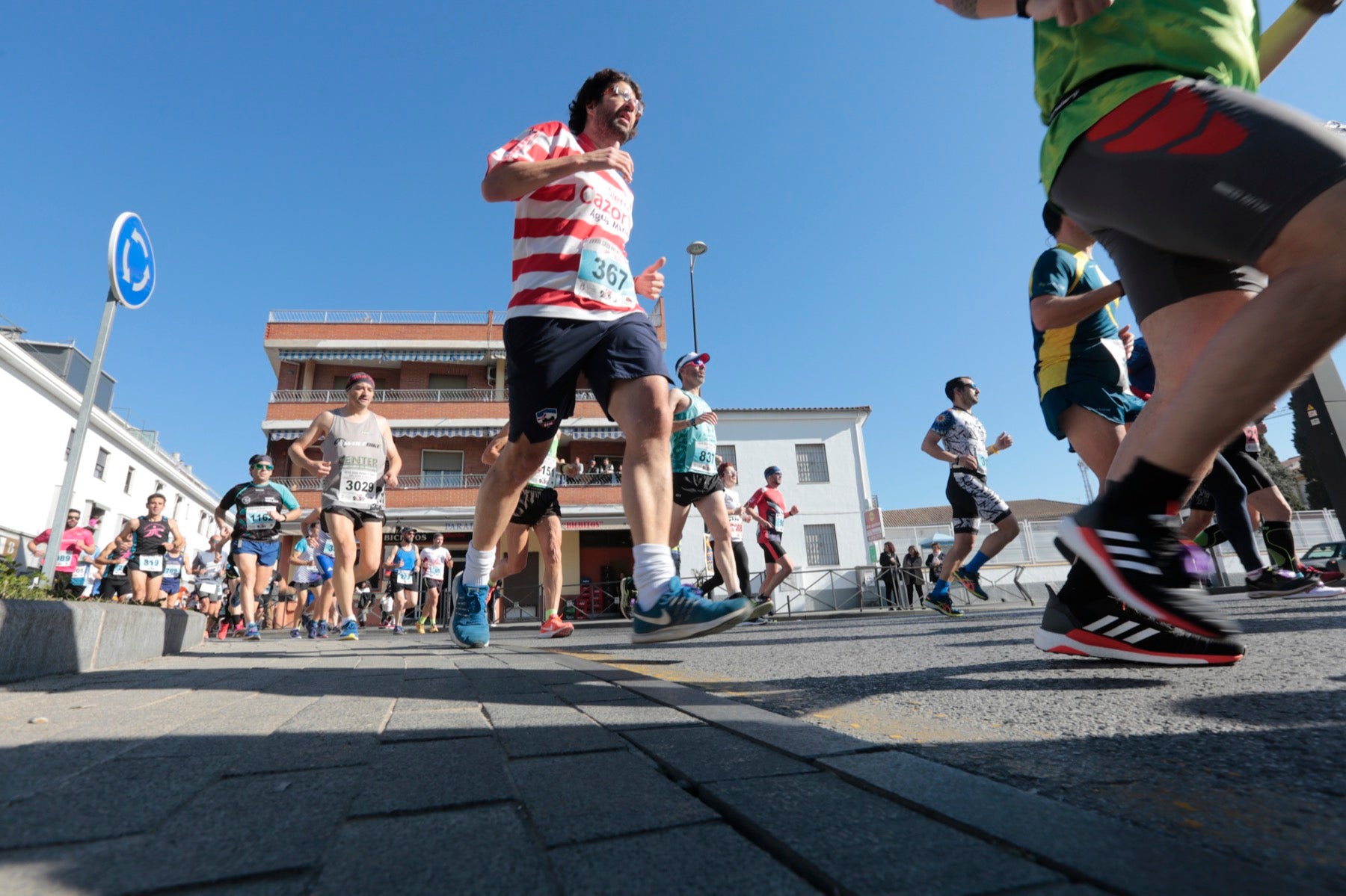 Manuel Santiago vuelve a imponerse en categoría masculina mientras que Zhor El Amrani vence con autoridad en categoría femenina