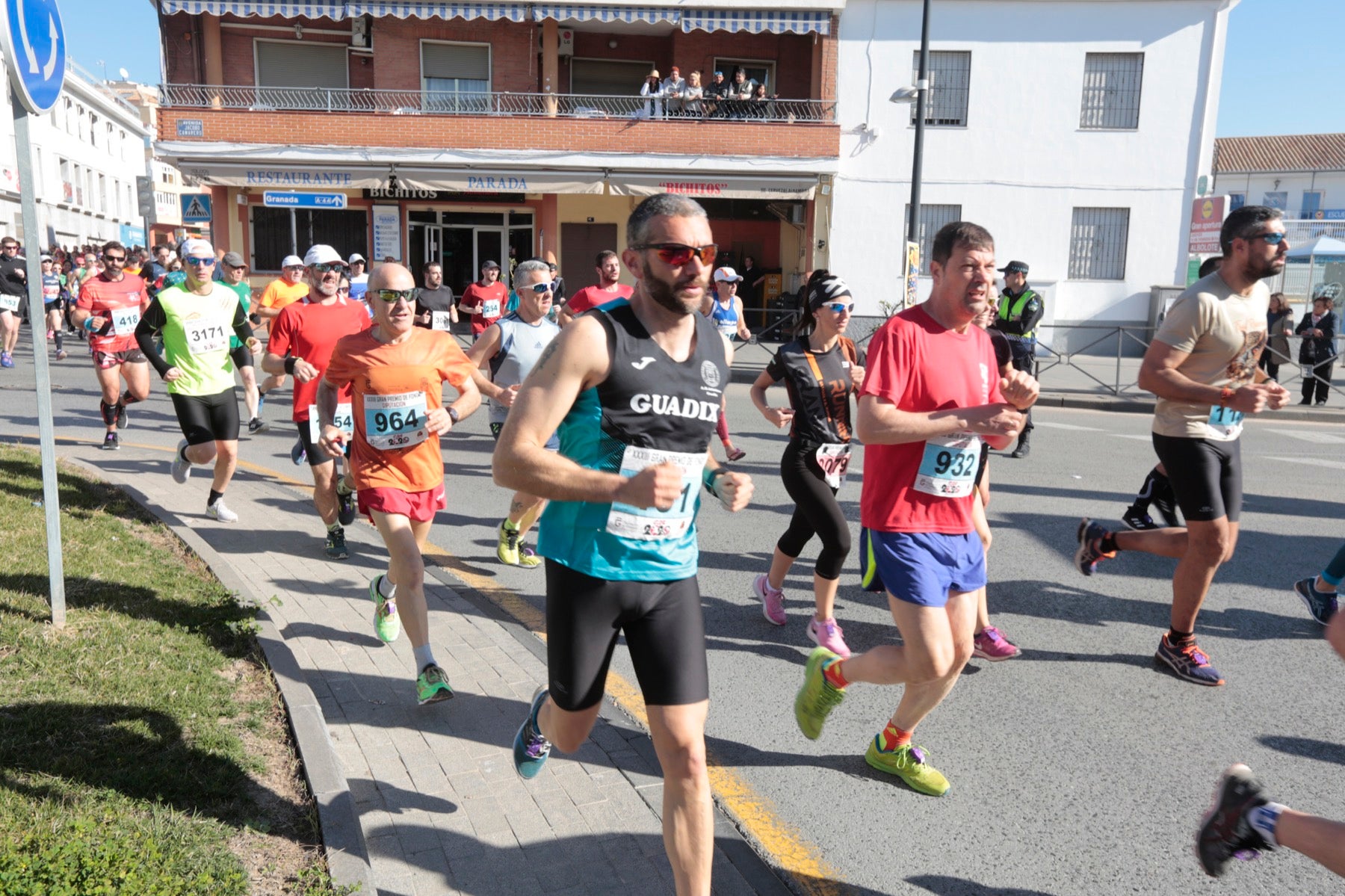 Manuel Santiago vuelve a imponerse en categoría masculina mientras que Zhor El Amrani vence con autoridad en categoría femenina