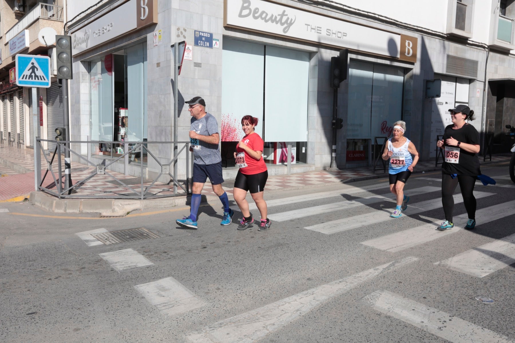 Manuel Santiago vuelve a imponerse en categoría masculina mientras que Zhor El Amrani vence con autoridad en categoría femenina
