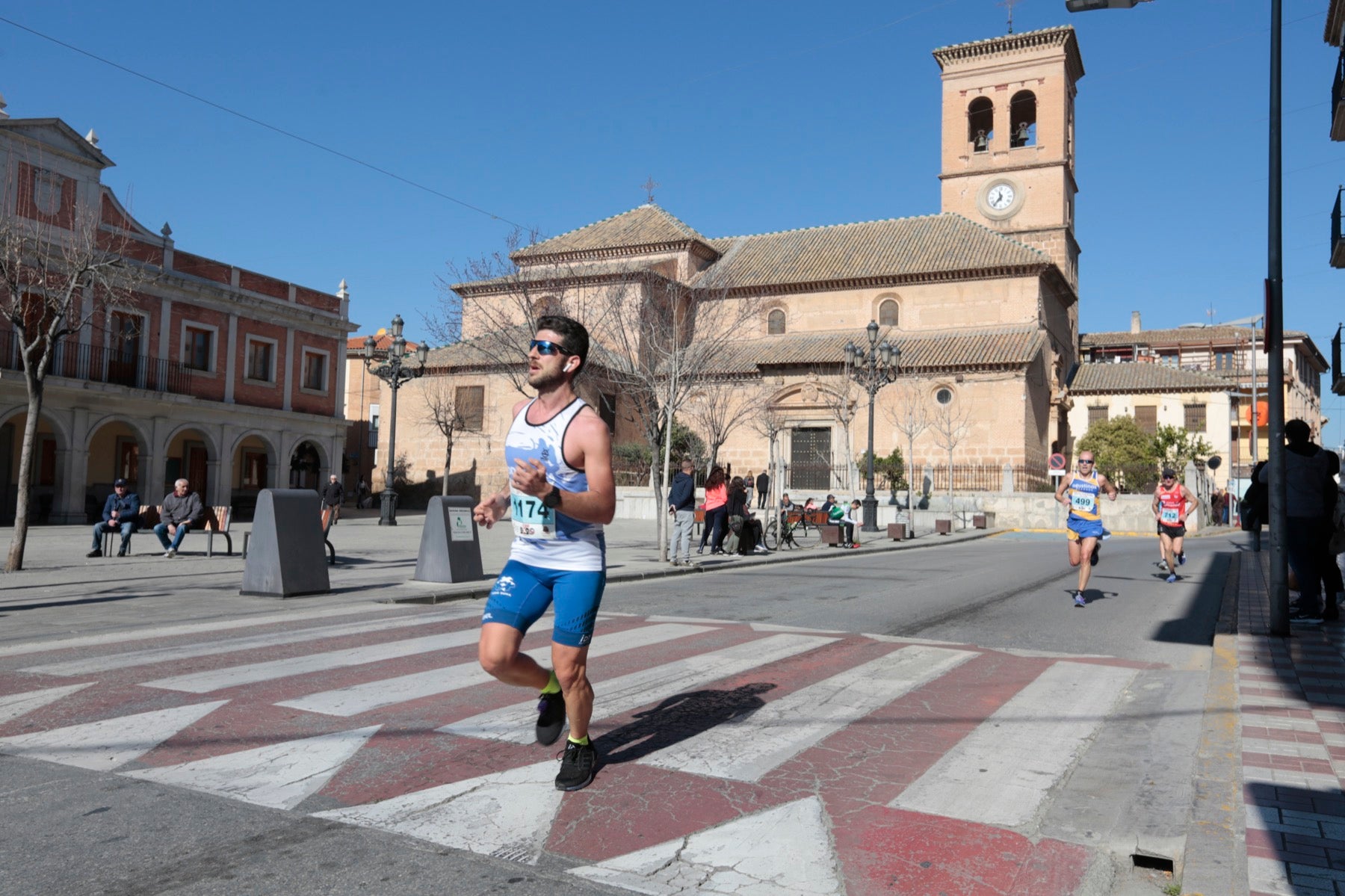 Manuel Santiago vuelve a imponerse en categoría masculina mientras que Zhor El Amrani vence con autoridad en categoría femenina