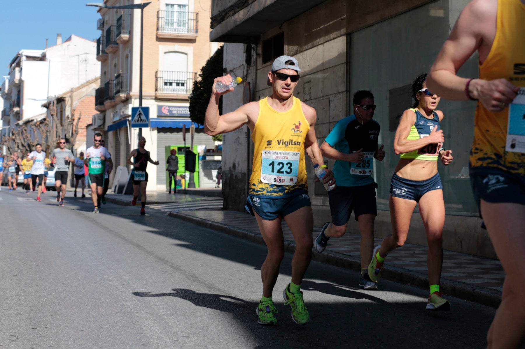 Manuel Santiago vuelve a imponerse en categoría masculina mientras que Zhor El Amrani vence con autoridad en categoría femenina