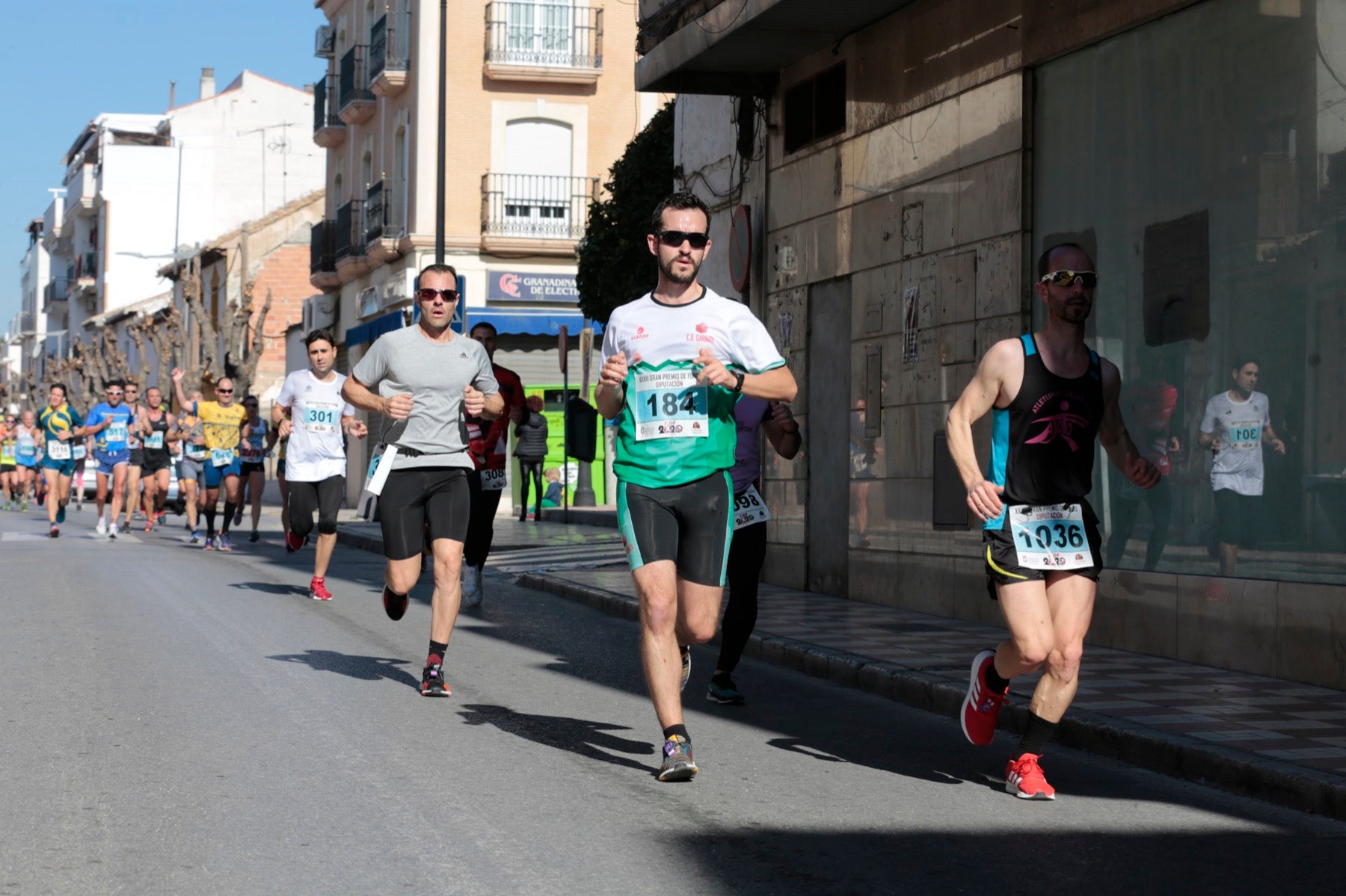 Manuel Santiago vuelve a imponerse en categoría masculina mientras que Zhor El Amrani vence con autoridad en categoría femenina