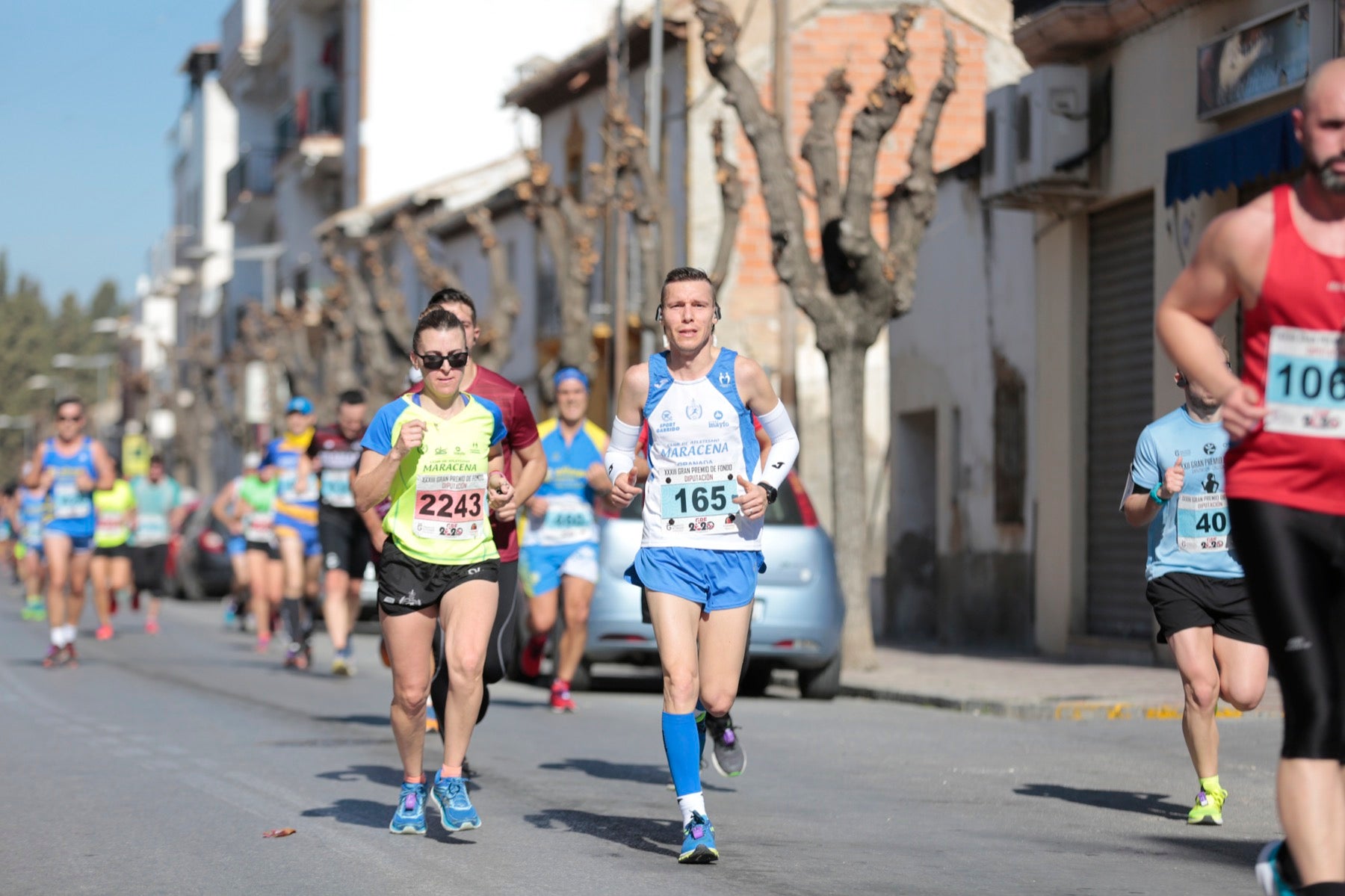Manuel Santiago vuelve a imponerse en categoría masculina mientras que Zhor El Amrani vence con autoridad en categoría femenina