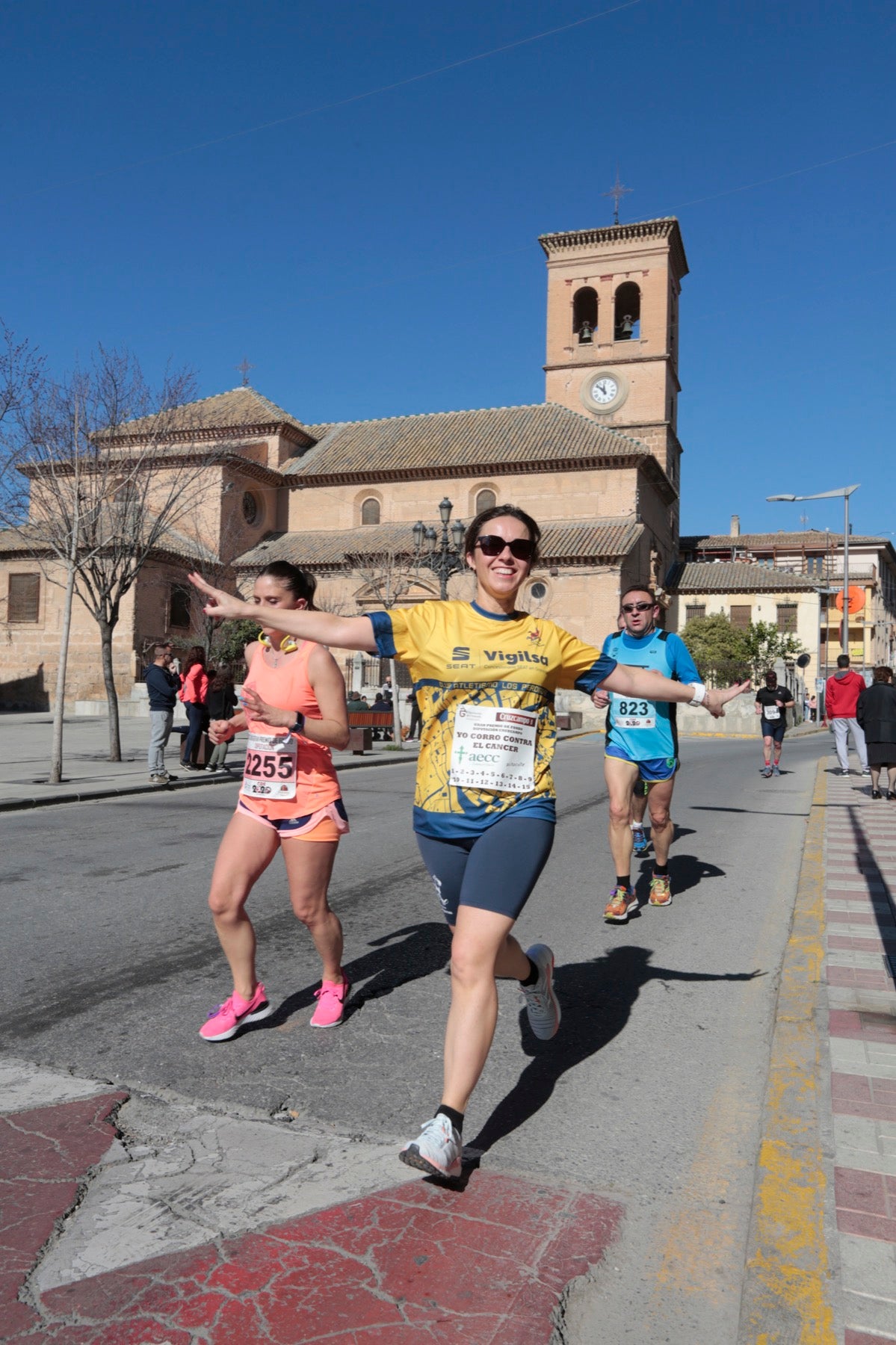 Manuel Santiago vuelve a imponerse en categoría masculina mientras que Zhor El Amrani vence con autoridad en categoría femenina