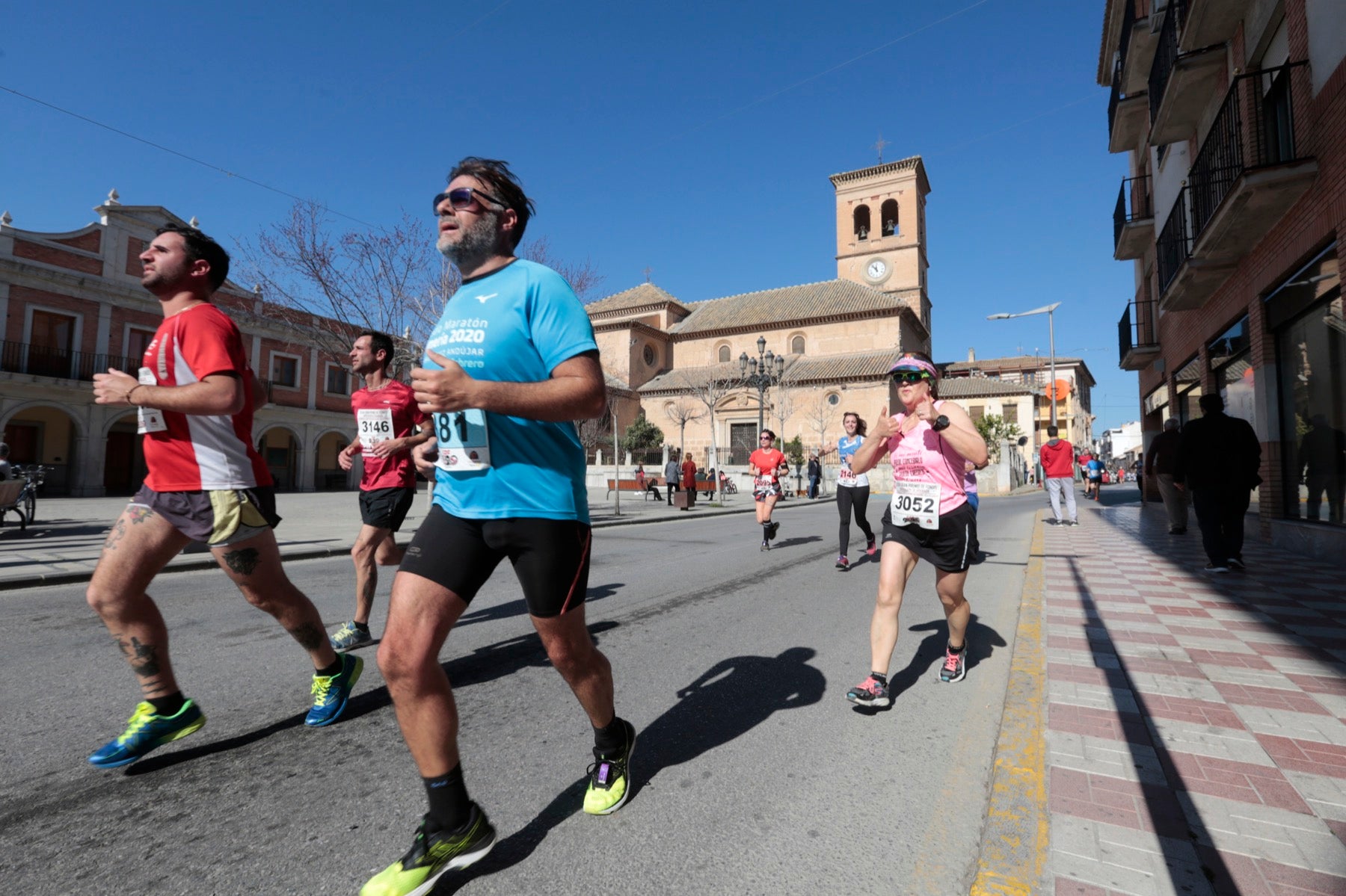 Manuel Santiago vuelve a imponerse en categoría masculina mientras que Zhor El Amrani vence con autoridad en categoría femenina