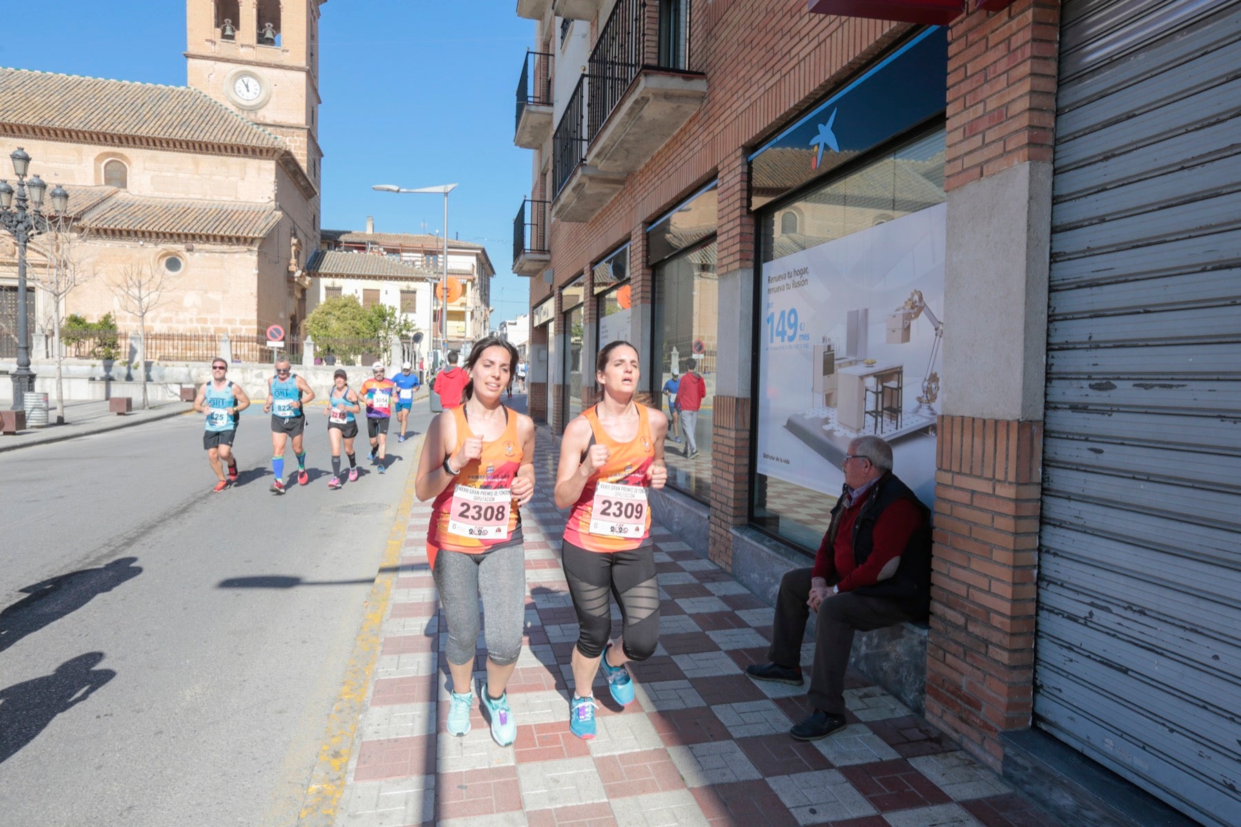 Manuel Santiago vuelve a imponerse en categoría masculina mientras que Zhor El Amrani vence con autoridad en categoría femenina