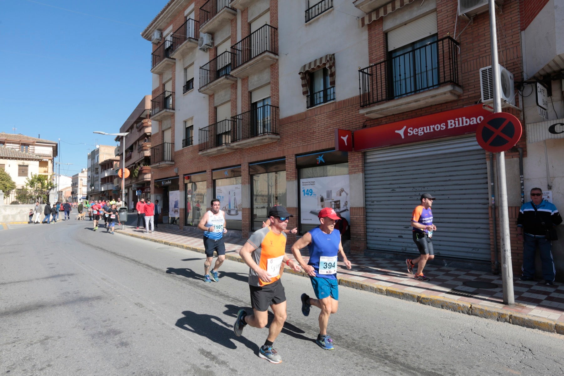 Manuel Santiago vuelve a imponerse en categoría masculina mientras que Zhor El Amrani vence con autoridad en categoría femenina
