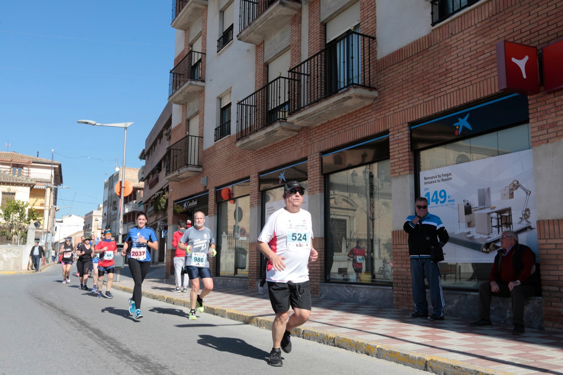 Manuel Santiago vuelve a imponerse en categoría masculina mientras que Zhor El Amrani vence con autoridad en categoría femenina