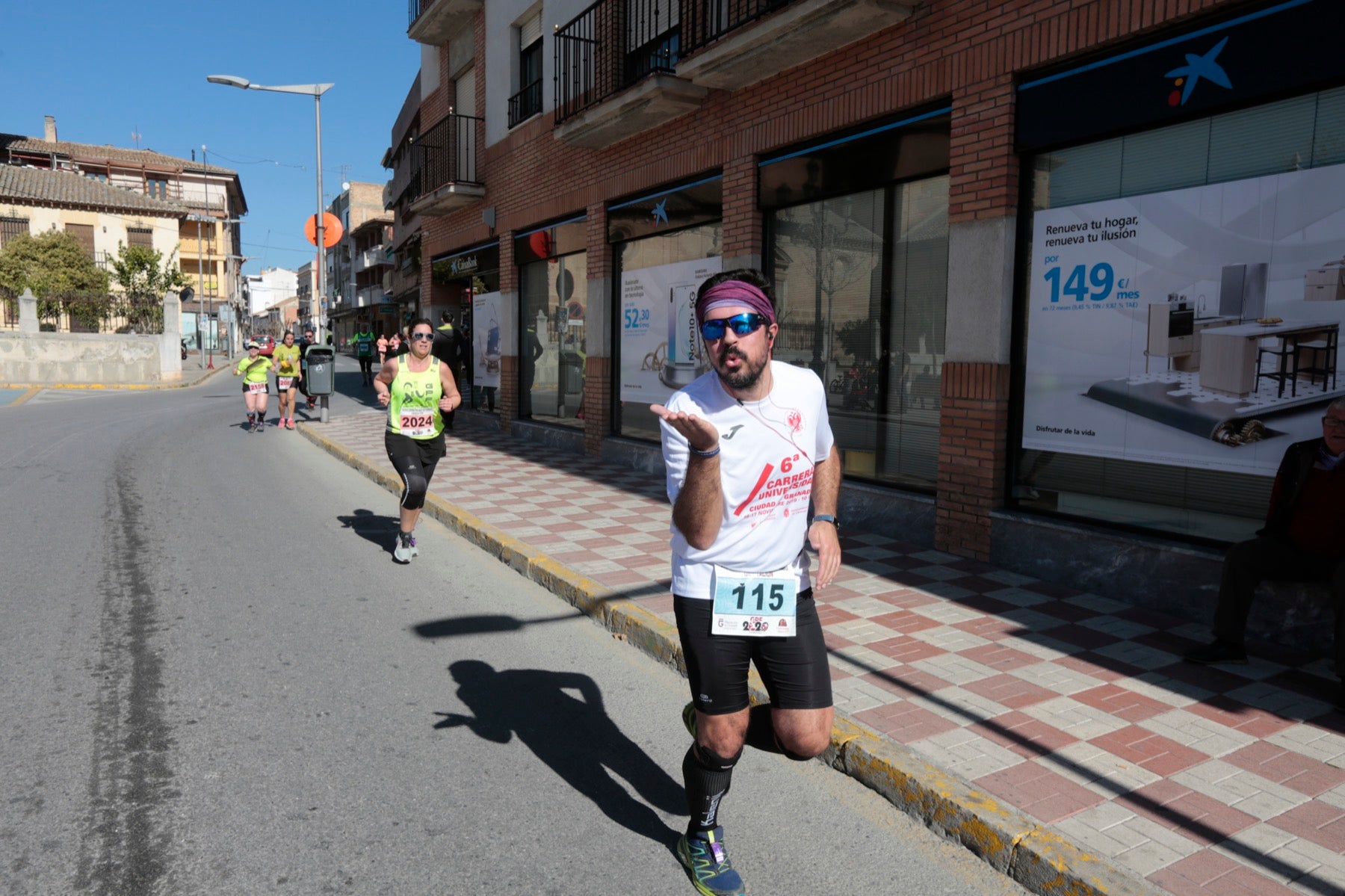 Manuel Santiago vuelve a imponerse en categoría masculina mientras que Zhor El Amrani vence con autoridad en categoría femenina