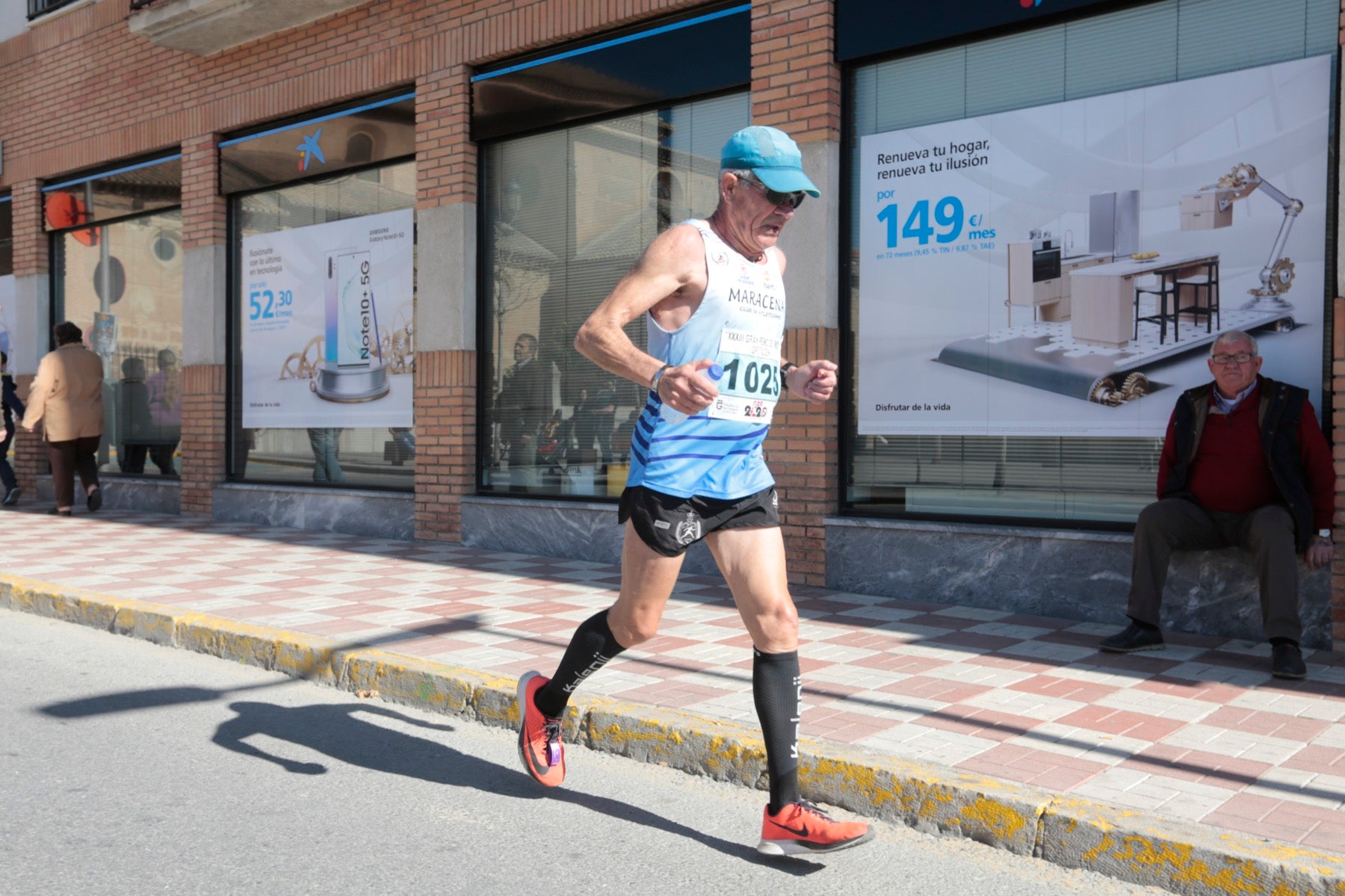 Manuel Santiago vuelve a imponerse en categoría masculina mientras que Zhor El Amrani vence con autoridad en categoría femenina