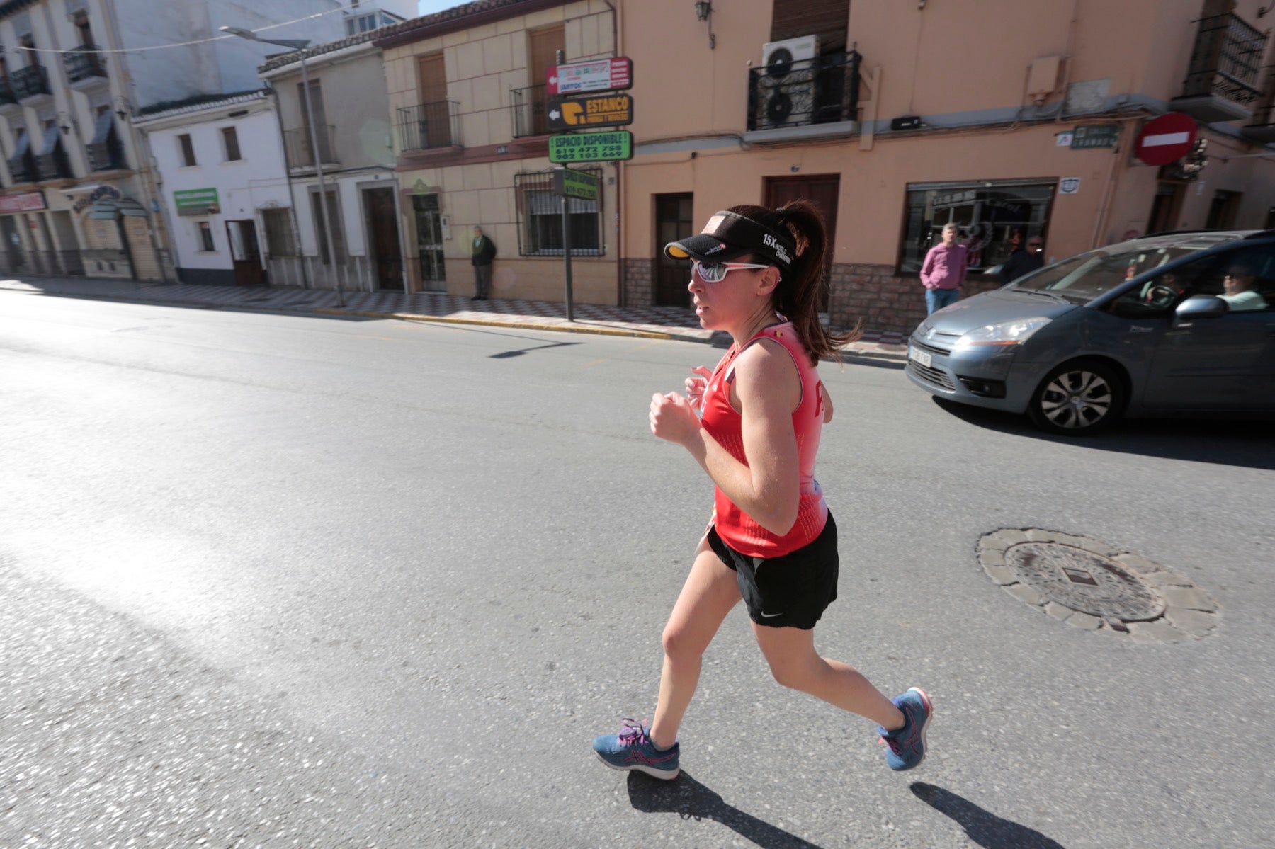 Manuel Santiago vuelve a imponerse en categoría masculina mientras que Zhor El Amrani vence con autoridad en categoría femenina
