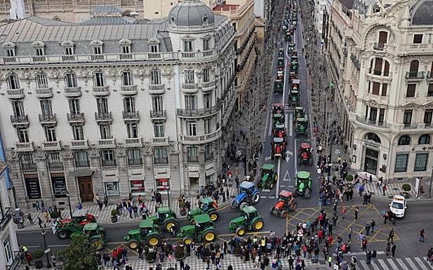 En directo | La manifestación del campo en Granada