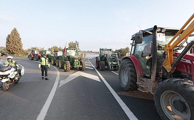 En directo | La manifestación del campo en Granada
