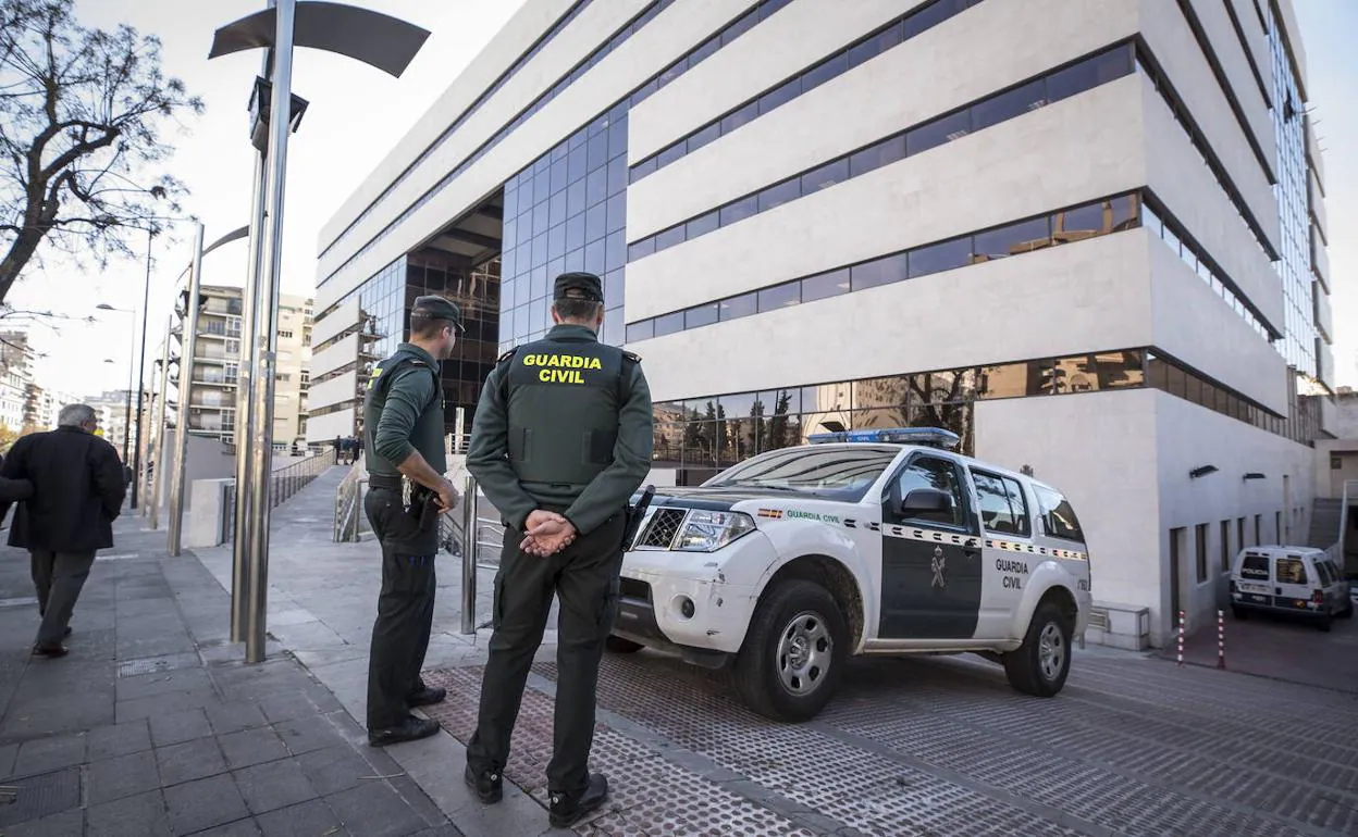 El caso fue enjuiciado en los juzgados de La Caleta. 