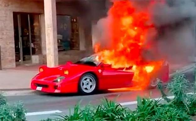 El aparatoso incendio de un Ferrari F40 en las calles de Mónaco que se ha hecho viral