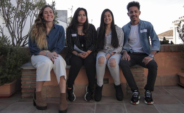 Eva Hidalgo, Chantila Díaz, Mireya Gallego y Ayoub Qostal, en la sede de la Escuela Nacional de Formación.