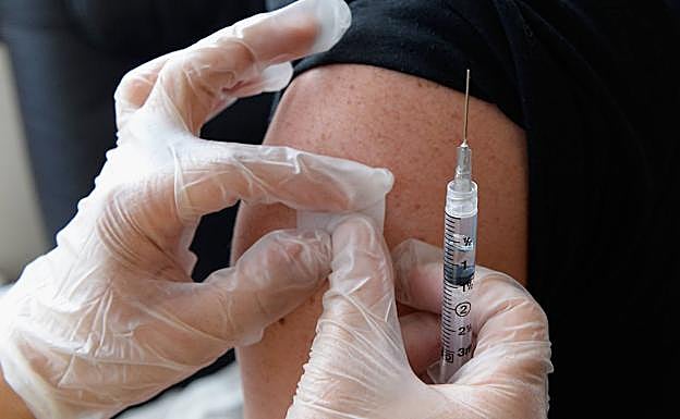 Agotada en todas las farmacias de Jaén la vacuna Nimenrix contra la meningitis