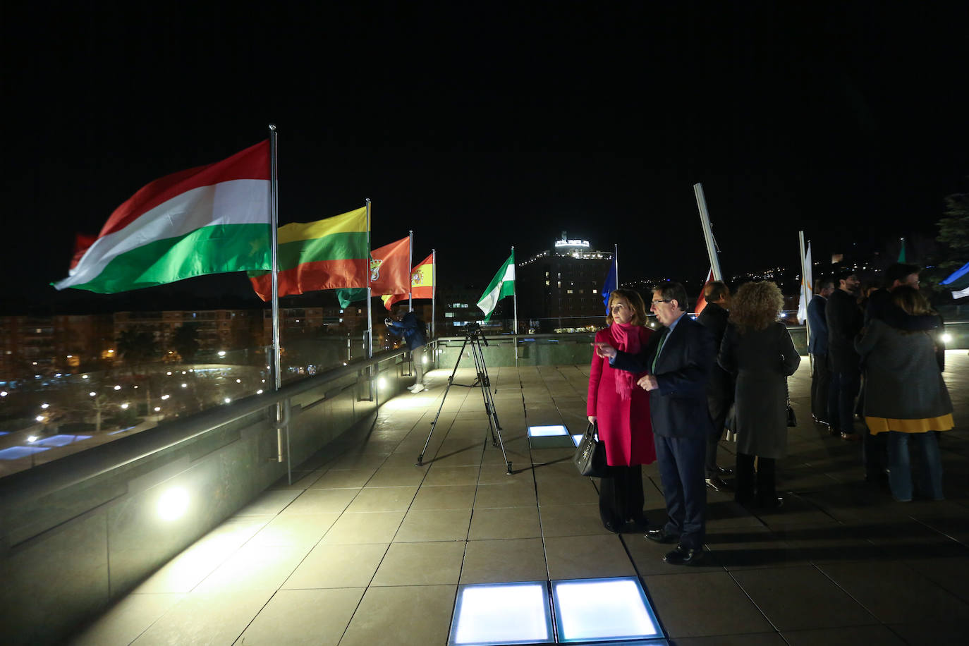 El Palacio de Congresos, que ya superó las bodas de plata, tiene a su favor el estar ubicado en pleno centro de la capital granadina 