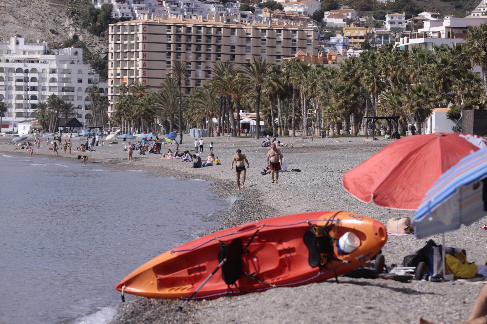 Buen ambiente en la Costa Tropical para el puente de Andalucía