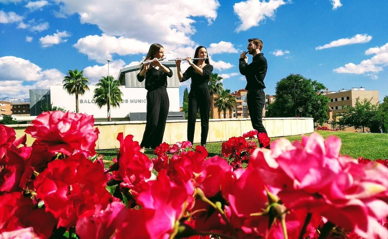 El trío de flautas de Granada Euterpe participará en el certamen de música de cámara.