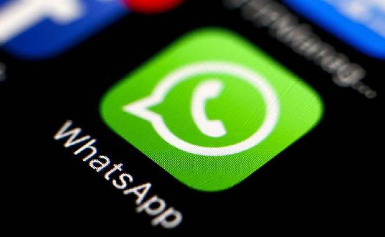 Ya está disponible el modo oscuro de WhatsApp: así se activa