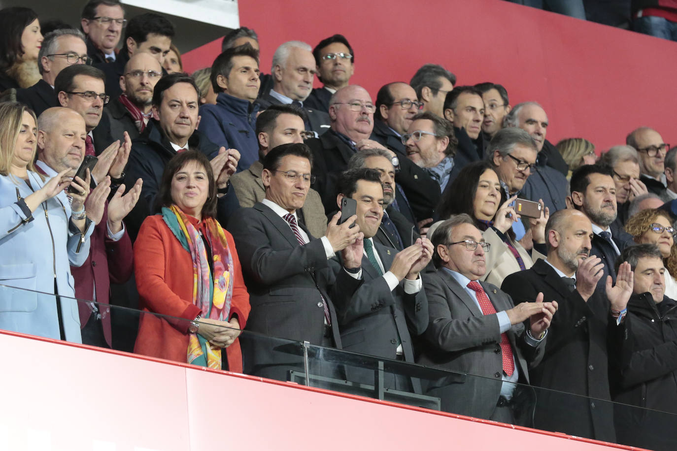 ¿Has ido a ver el duelo copero de este jueves? Aquí puedes bucarte en tu localidad en Los Cármenes