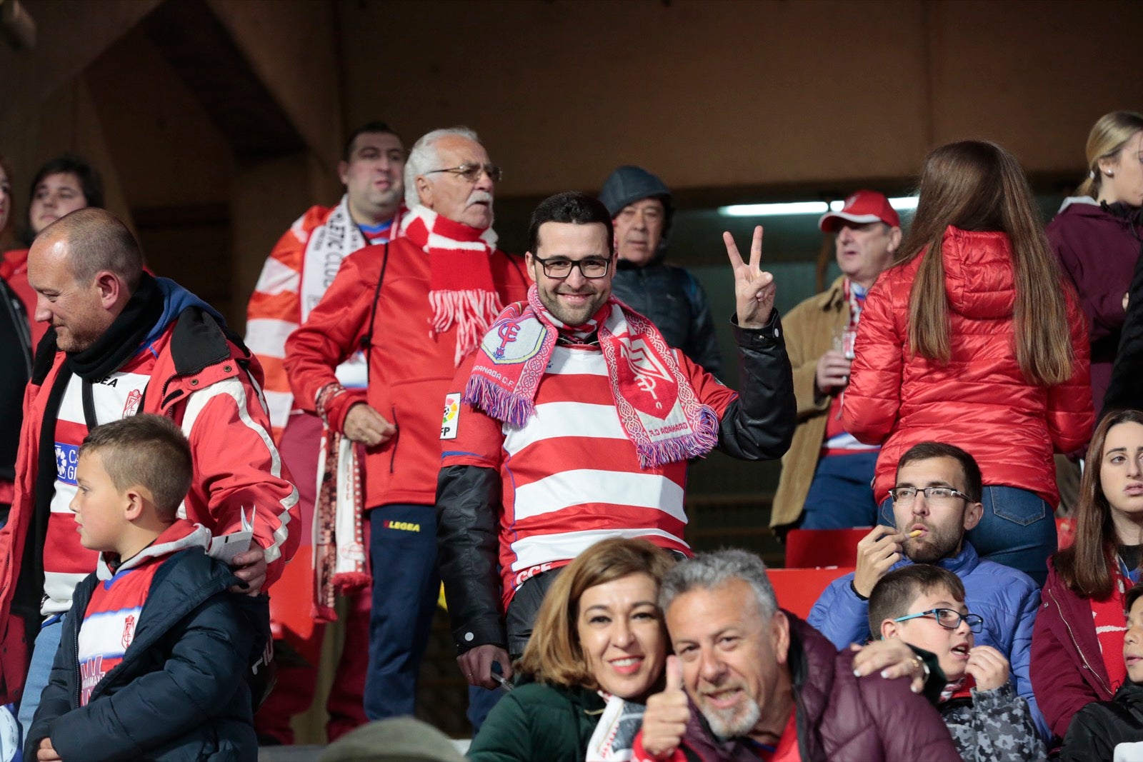 ¿Has ido a ver el duelo copero de este jueves? Aquí puedes bucarte en tu localidad en Los Cármenes