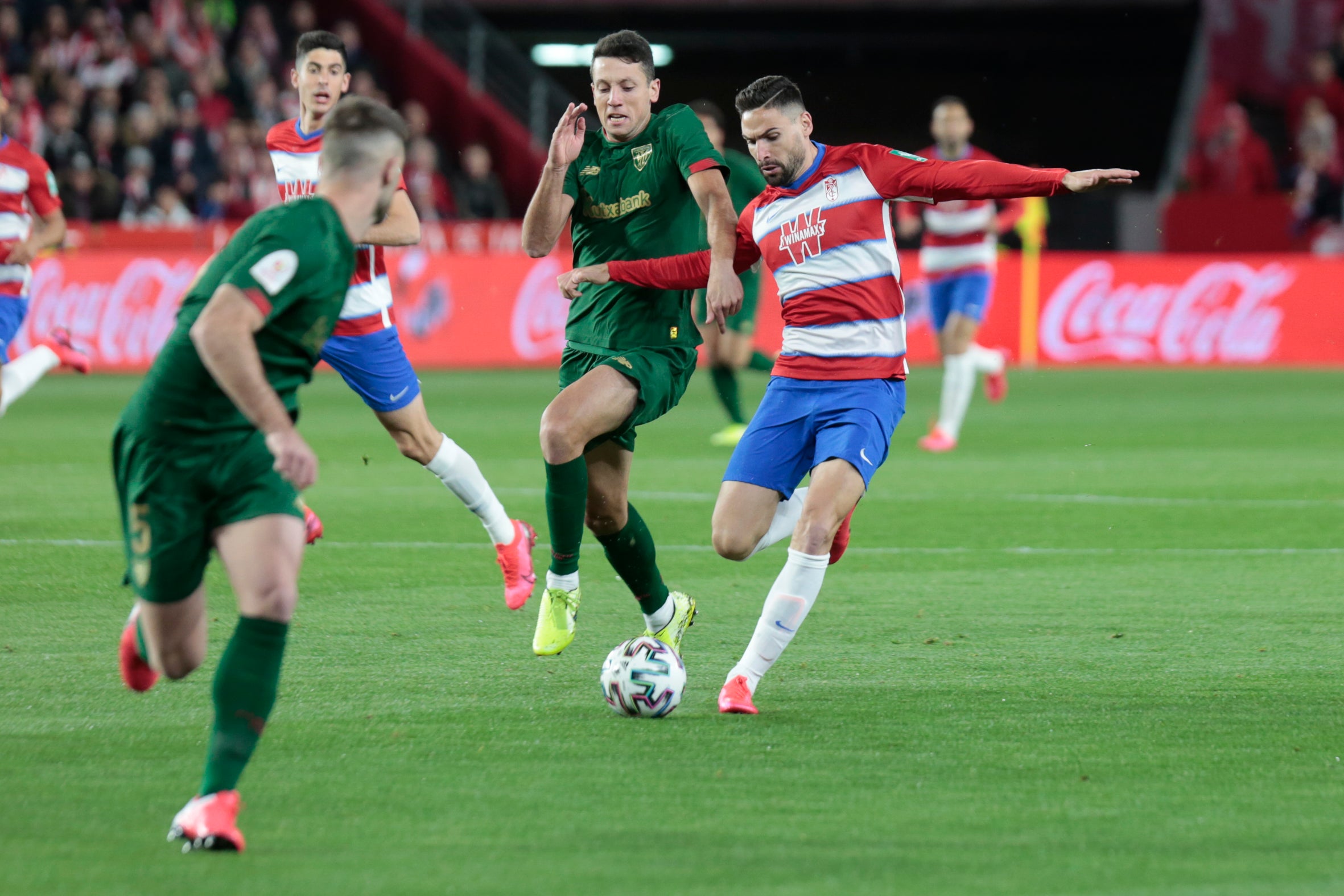 Las mejores imágenes de los momentos más destacados del duelo copero en Los Cármenes