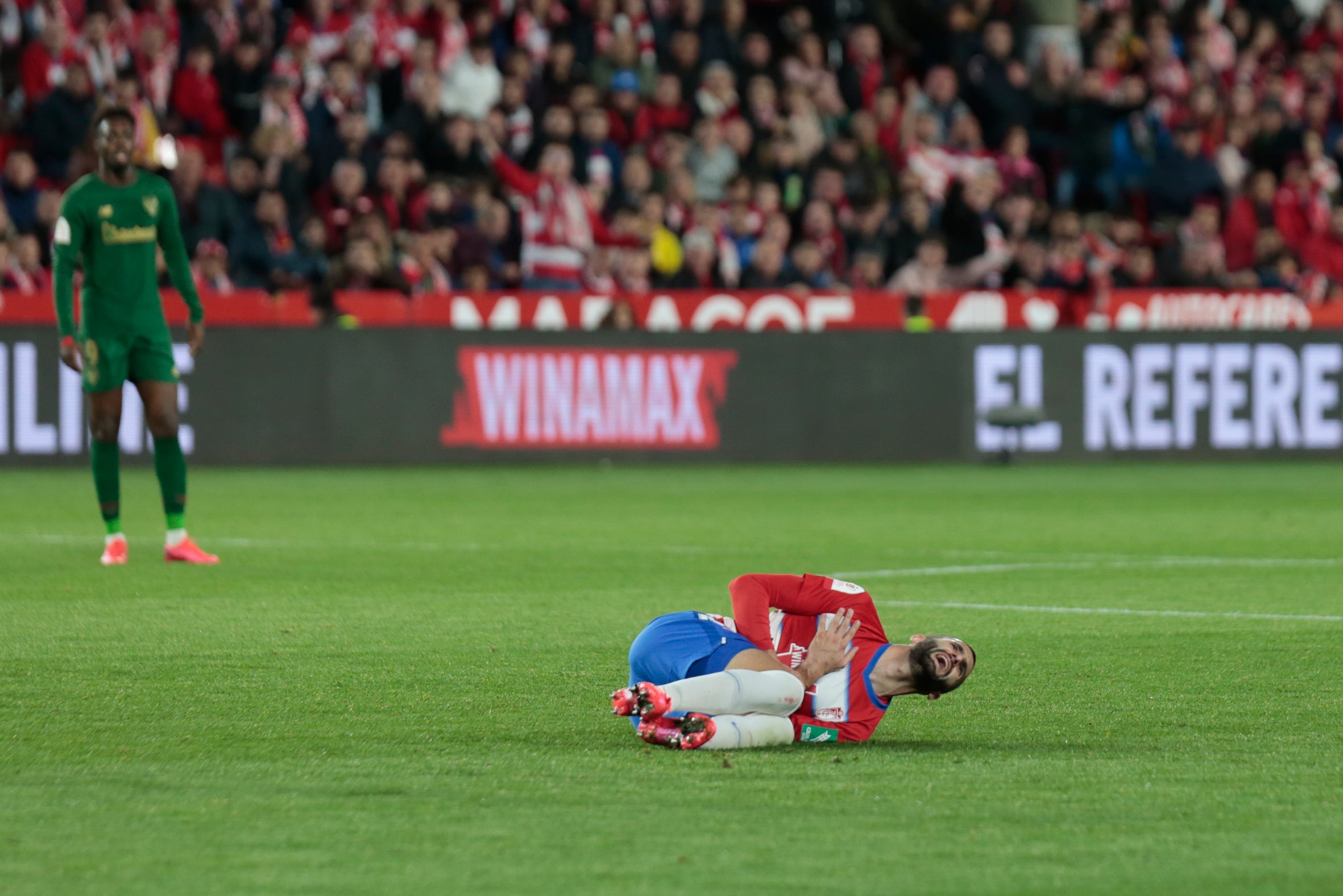 Las mejores imágenes de los momentos más destacados del duelo copero en Los Cármenes