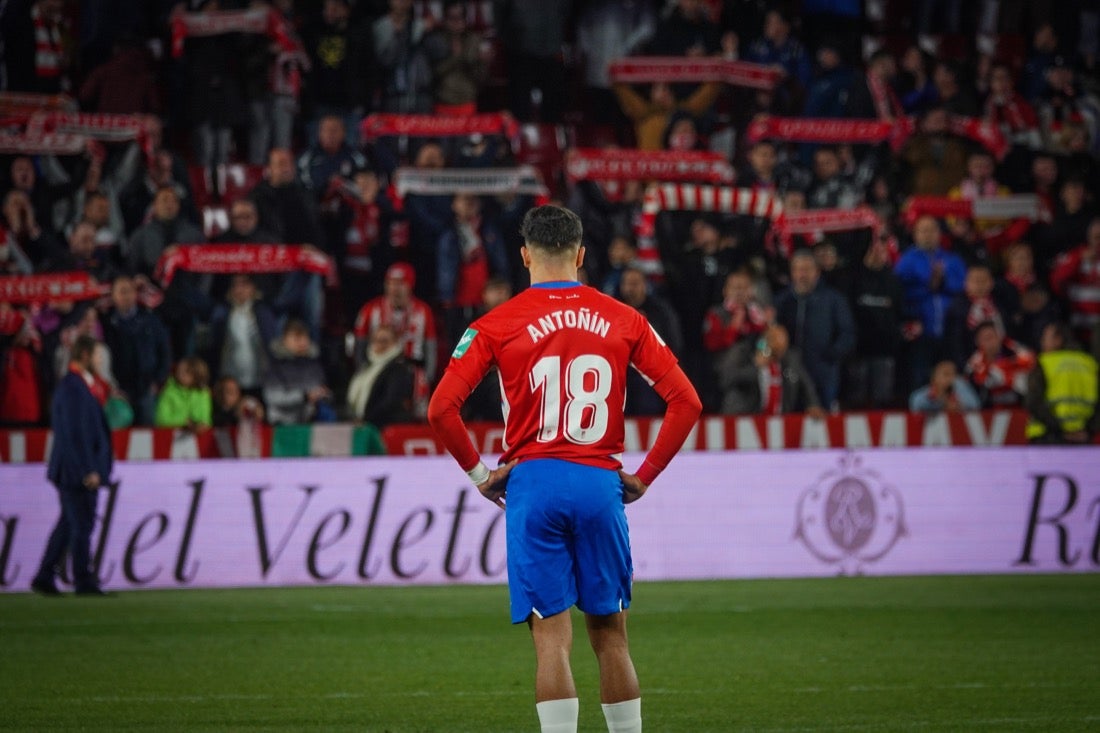 Las mejores imágenes de los momentos más destacados del duelo copero en Los Cármenes