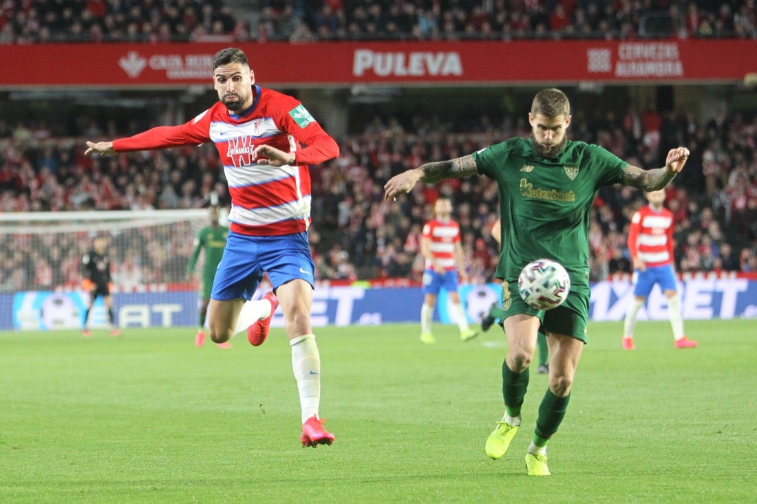 Las mejores imágenes de los momentos más destacados del duelo copero en Los Cármenes