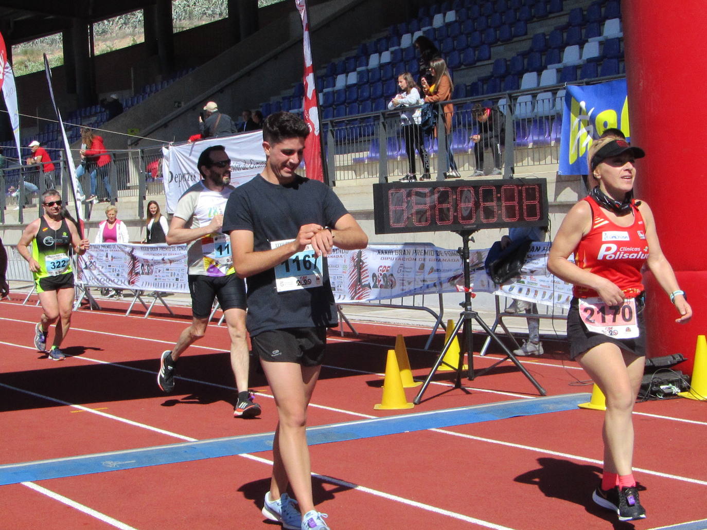 Fotos: Encuéntrate en la carrera de Loja del GP de Diputación (II)