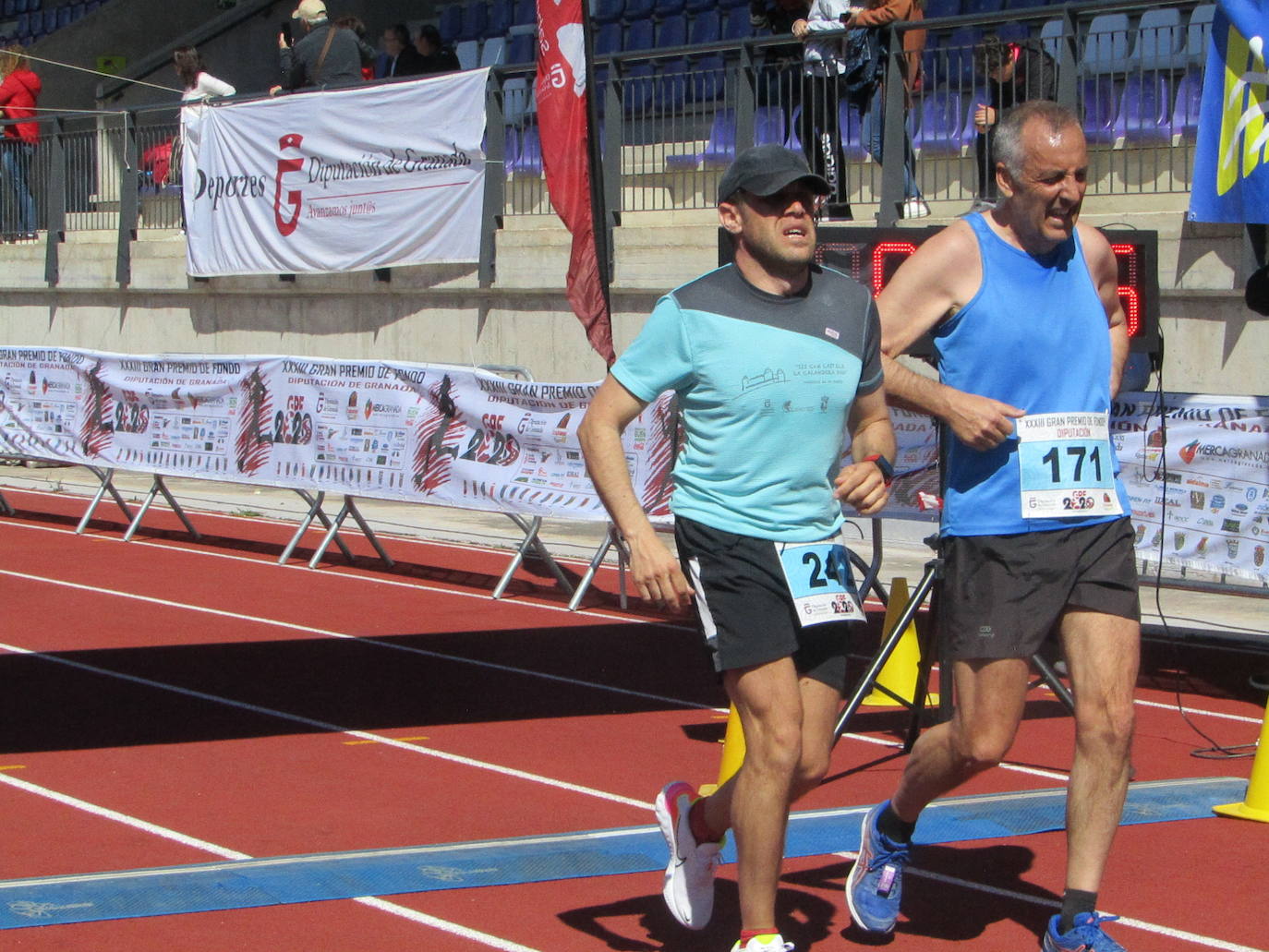 Fotos: Encuéntrate en la carrera de Loja del GP de Diputación (II)