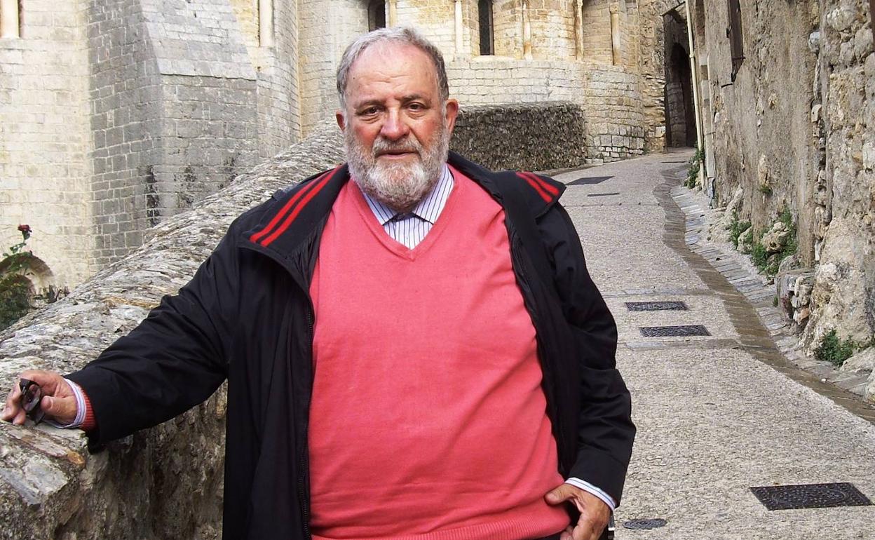 El poeta e ingeniero agrónomo Javier Calatrava, en uno de sus viajes.