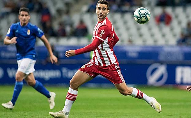 Juan Muñoz, un delantero que en su nuevo rol de enganche supone un lujo para la UDAlmería. 