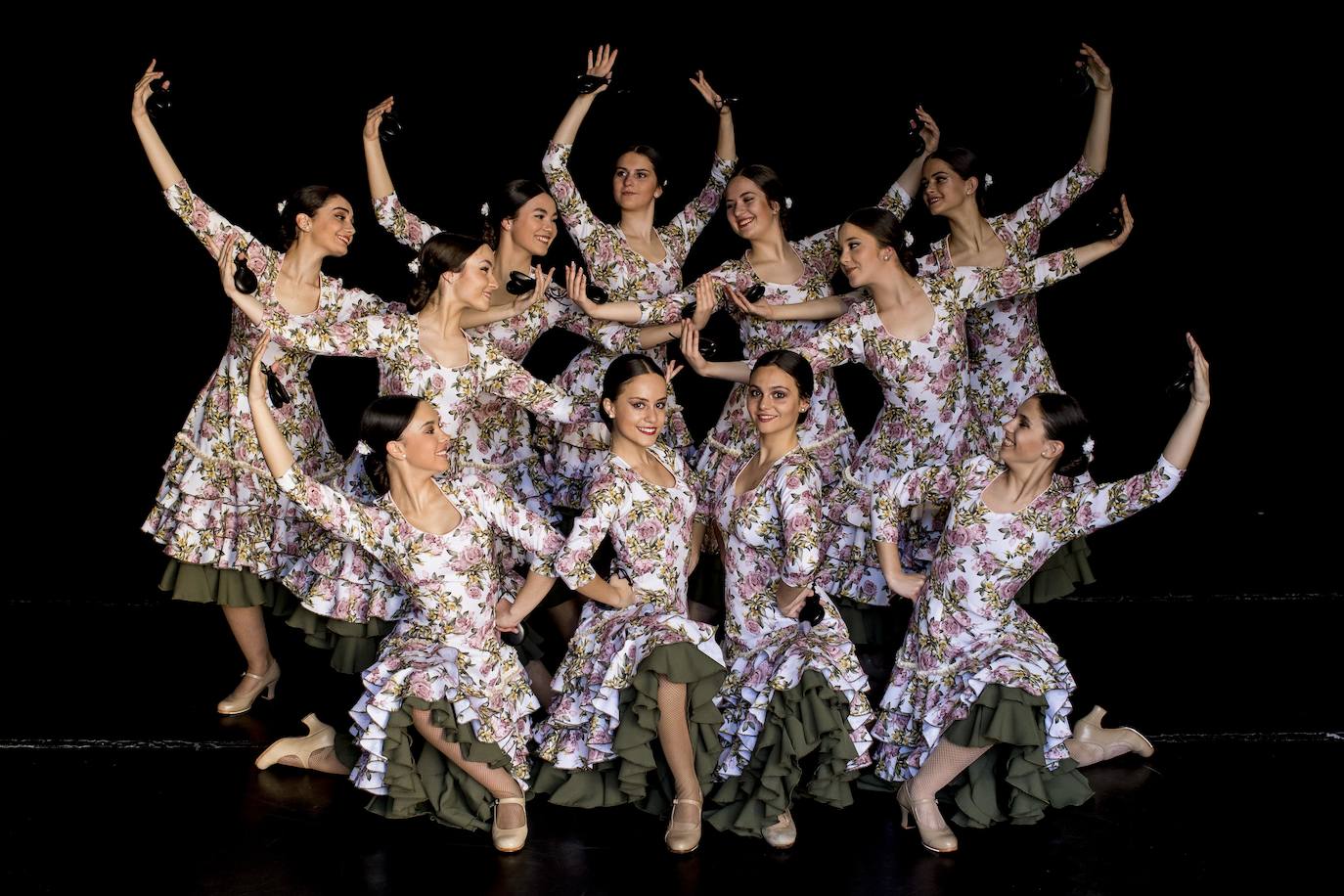 Un grupo de alumnas del Conservatorio Profesional de Danza Reina Sofía, de Granada, triunfa en el festival más prestigioso de España con una coreografía ideada por ellas mismas