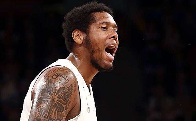 Trey Thompkins, en un partido con el Real Madrid. 