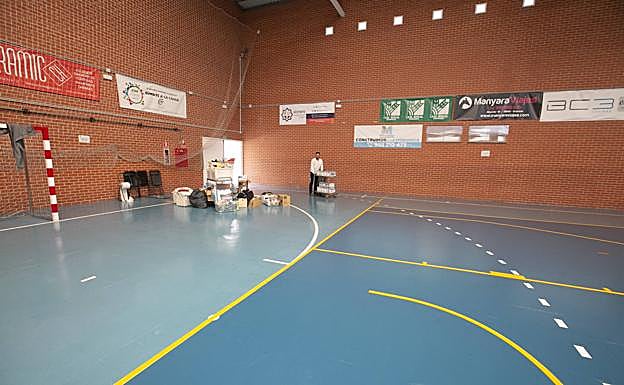 Estado de alarma por el coronavirus en Granada | Un pabellón para los que viven en la calle