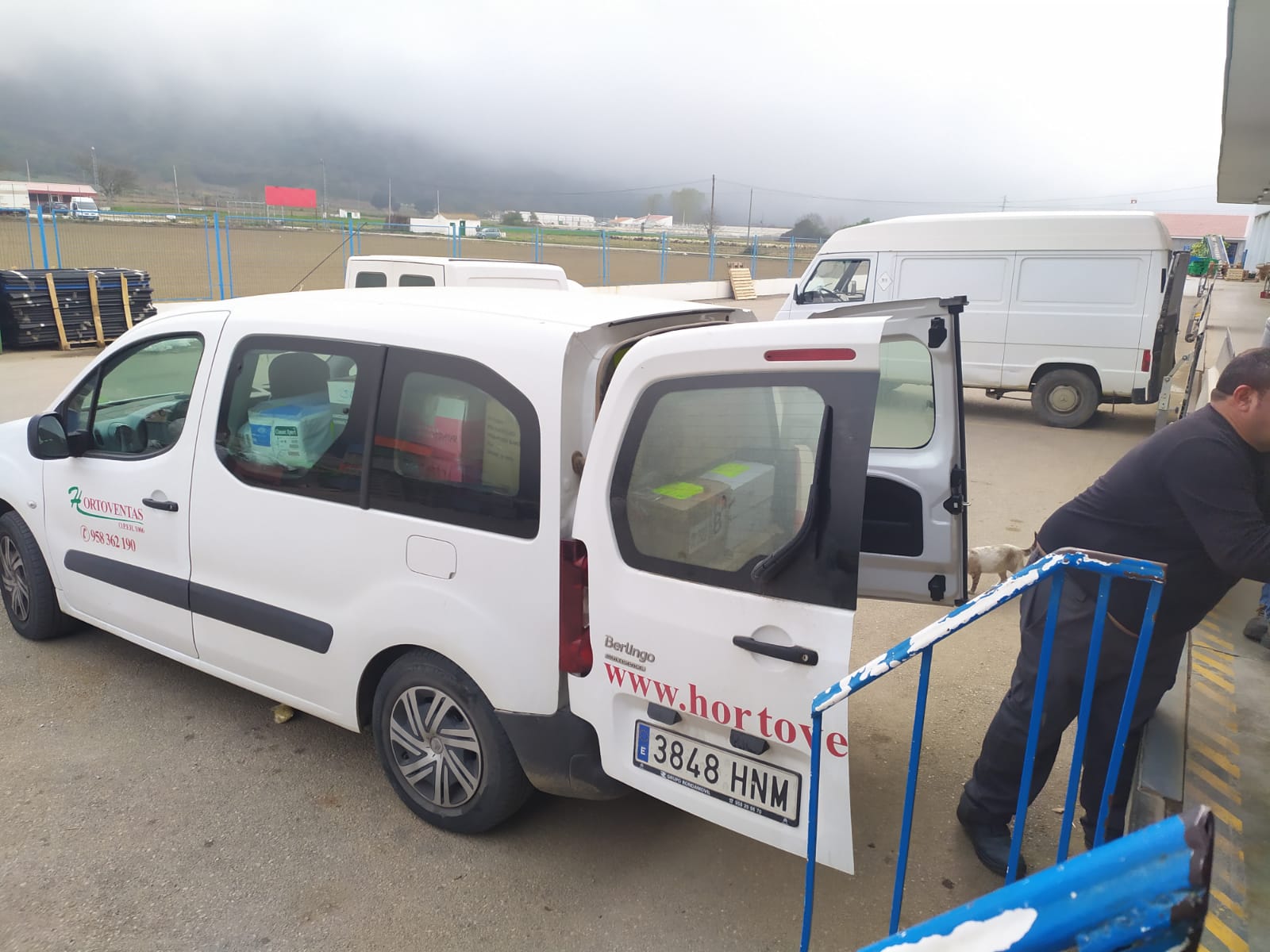 Hortoventas, nombre de la donadora, las entregó anoche en el Virgen de las Nieves y PTS
