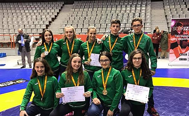 Triunfo de los deportistas del club de Torredelcampo.