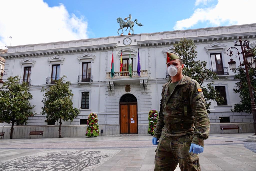 Los legionarios recorrerán la capital hoy para informar sobre la obligatoriedad de cumplir la normativa y vigilar las infraestructuras