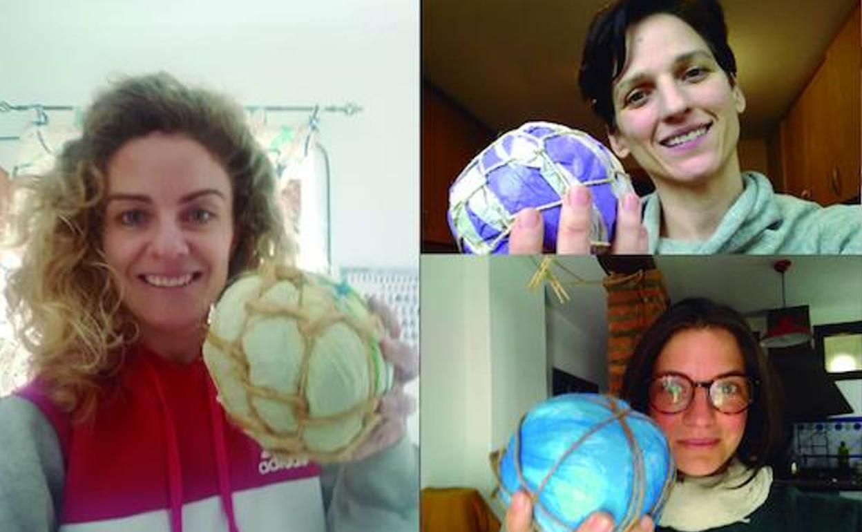 Parte del equipo de Agua de Coco anima a participar en la campaña.