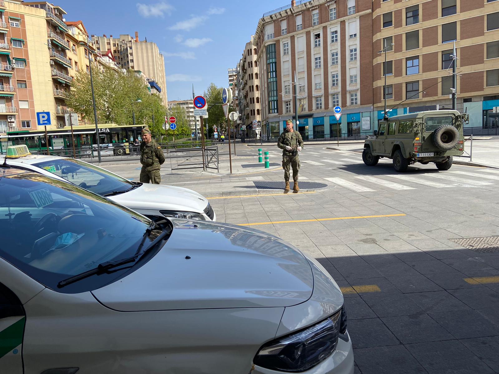 Siguen las imágenes de calles desiertas en la capital en pleno estado de alarma