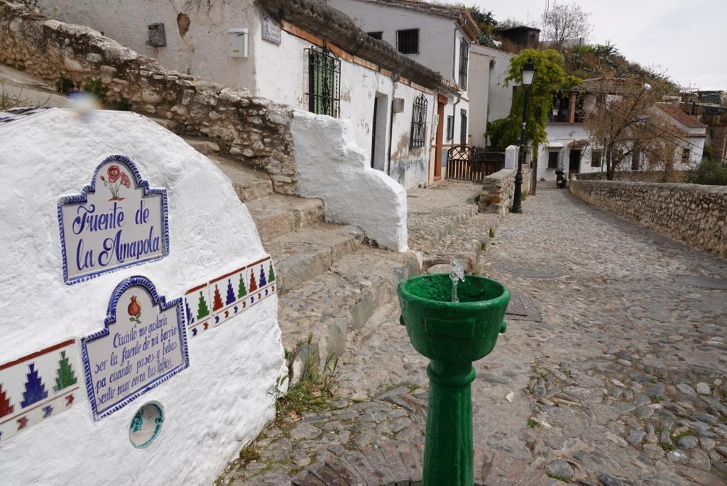 Siguen las imágenes de calles desiertas en la capital en pleno estado de alarma