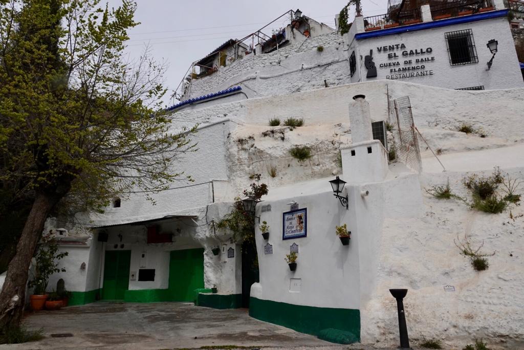 Siguen las imágenes de calles desiertas en la capital en pleno estado de alarma