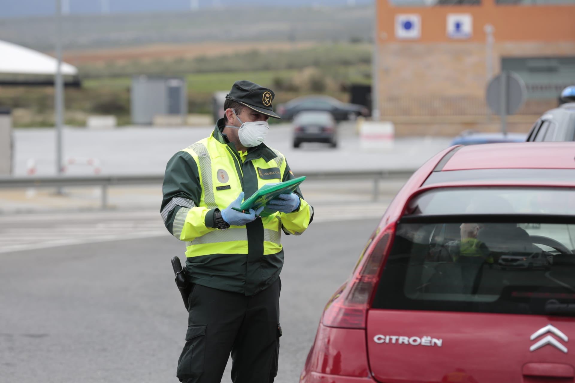 La ciudad y provincia vive un nuevo fin de semana de cuarentena, marcado por la especial atención a los desplazamientos en coche