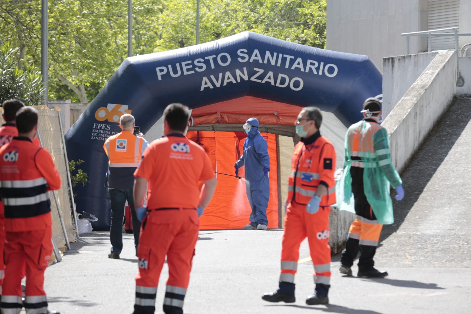 Se han habilitado dos plantas con 100 camas para atender a los ingresados