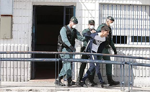Prisión para 'el Banano', el detenido por atropellar a un agente en Granada
