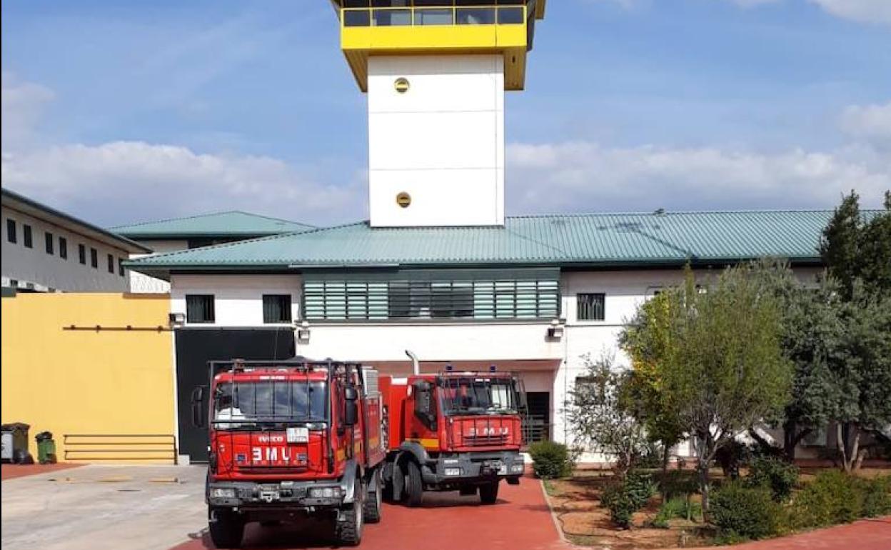 Los militares desinfectaron el domingo los espacios comunes del penal. 
