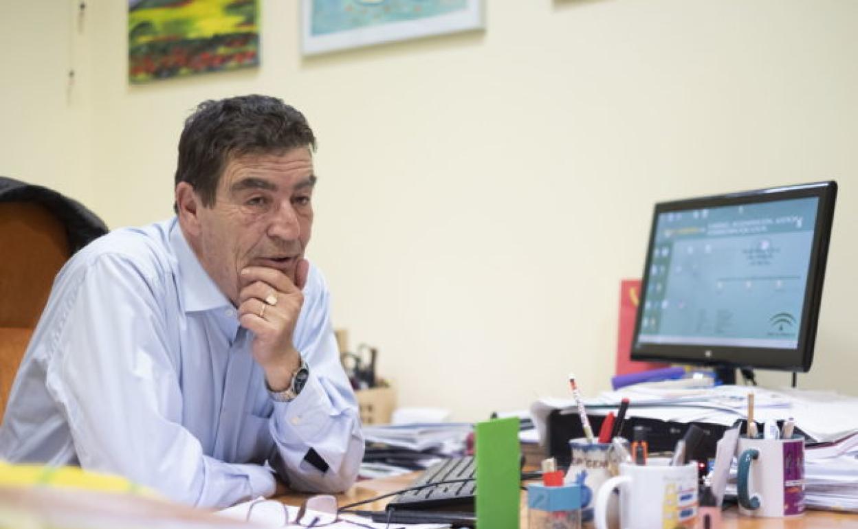 Juez Calatayud: «Cuidado con los niños enganchados a Internet. El confinamiento no es bueno para ellos»